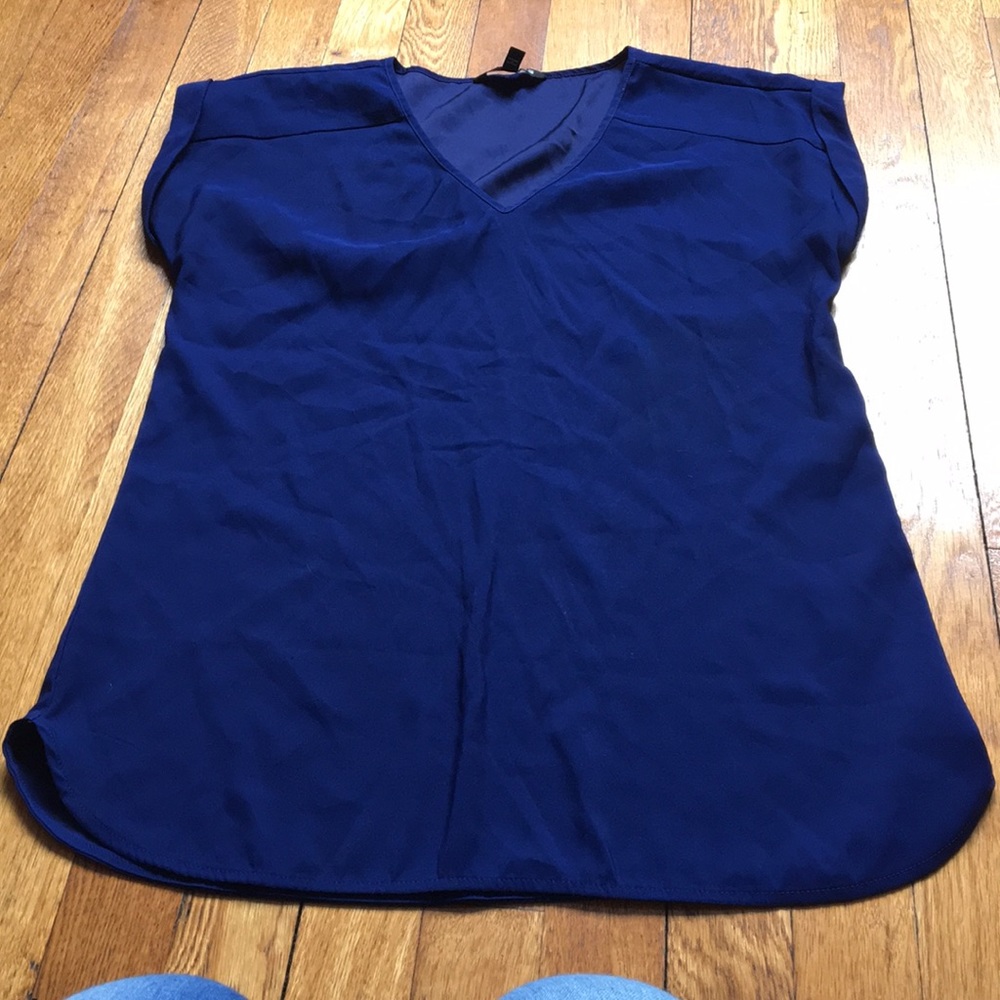 Blue tee